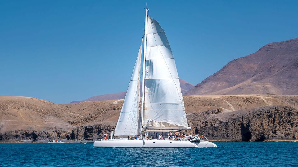 Excursions de voile en catamaran à Lanzarote pour les familles